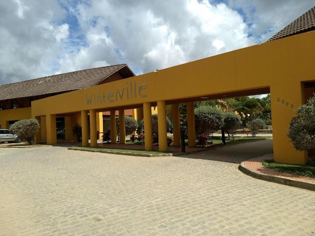 Super Duplex Frente Piscinas